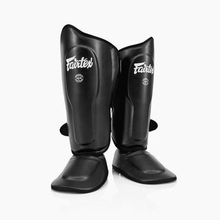 Caneleiras Fairtex SP9 Ultra Ergo Preto