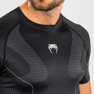 Rashguard Venum Nexus mangas curtas