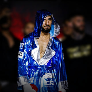 Roupão de ringue Cleto Reyes com capuz Edição Metálica