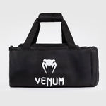 Bolsa de viagem Venum Essential 37 Lt Preto 