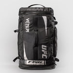 Saco de desporto Venum UFC Fight Week Unity Preto-branco 