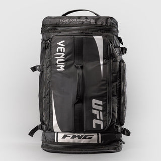 Saco de desporto Venum UFC Fight Week Unity Preto-branco 