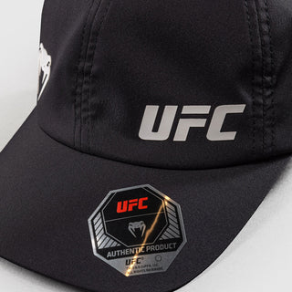 Boné Venum UFC Fight Week Unity preto-branco 