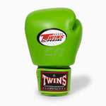 Luvas de Muay Thai Twins Special BGVL3 Cal