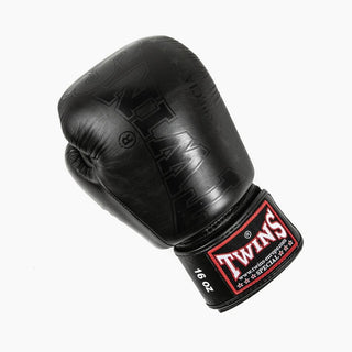 Luvas de Muay Thai Twins Special BGVL 8 Core Preto