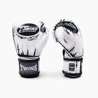 Luvas de Muay Thai Twins Special FBGVL3-66