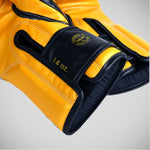 Luvas de Muay Thai Fairtex Super Sparring BGV18 Preto-Dourado