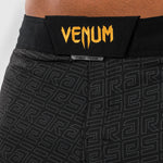 Calções de MMA Venum X Ares 2.0 Preto-ouro 