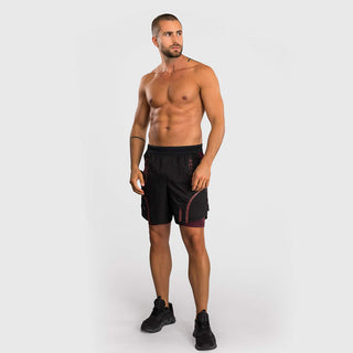 Pantaloncini allenamento Venum Assassin's Creed Shadows Rosso-nero-Combat Arena