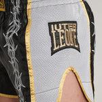 Calções kick-thai Leone IUTER Barbed Wire AB05IU Preto-Combat Arena