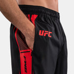 Calções de treino Venum UFC Fight Week Unity preto-vermelho 
