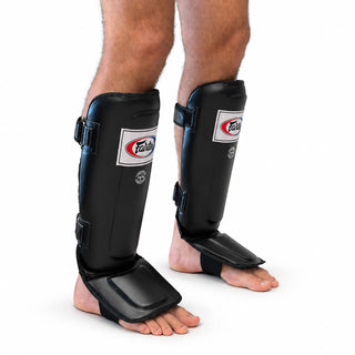 Caneleiras Fairtex Double Padded SP3 com apoio para os pés