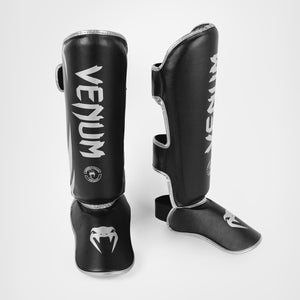 Caneleiras Venum Challenger Preto-prata 