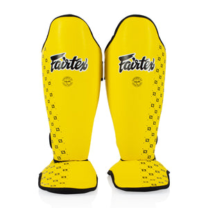 Caneleiras Fairtex Competição SP5 com protetor de pés Amarelo 