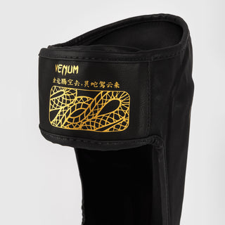 Caneleiras Venum Serpenti Preto 