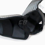 Caneleiras com para-pé Adidas Pro Kickboxing WAKO Preto-branco 