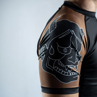 Rashguard Half Sumo Sugoi Ranked Castanho-Combat Arena