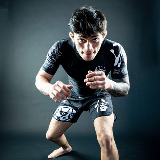 Rashguard Half Sumo Sugoi Ranked Preto-Combat Arena