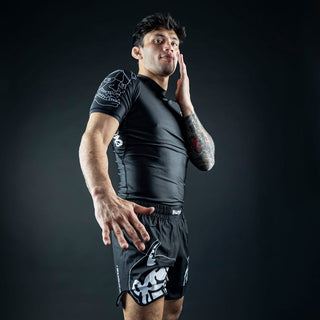 Rashguard Half Sumo Sugoi Ranked Preto-Combat Arena