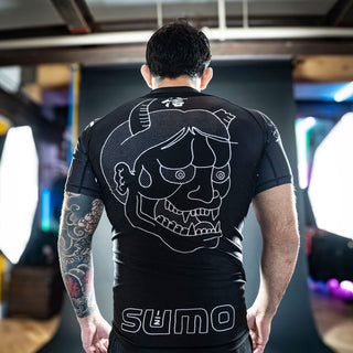 Rashguard Half Sumo Sugoi Ranked Preto-Combat Arena