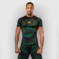 Rashguard Venum Matupa mangas curtas Preto-verde-Combat Arena