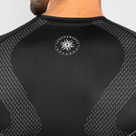 Rashguard Venum Nexus mangas compridas 