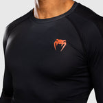 Rashguard Venum Thunder Dragon mangas compridas Preto-Combat Arena