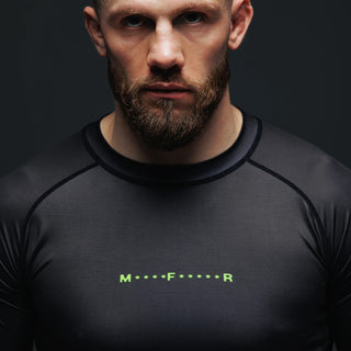 Rashguard Manto MANTOFIGHTER mangas curtas 