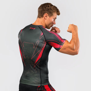 Rashguard Venum Amazonia Reborn mangas curtas Preto-vermelho 