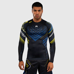 Rashguard Venum Tekken 8 King mangas compridas Preto-amarelo 