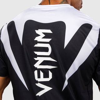T-shirt Venum Attack 90 Dry Tech Preto-branco-Combat Arena