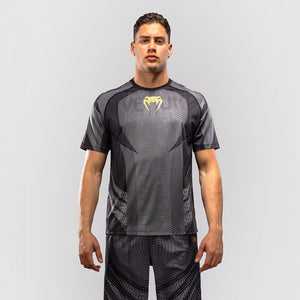 T-shirt Venum Galactic 3.0 Dry Tech Preto-dourado-Combat Arena